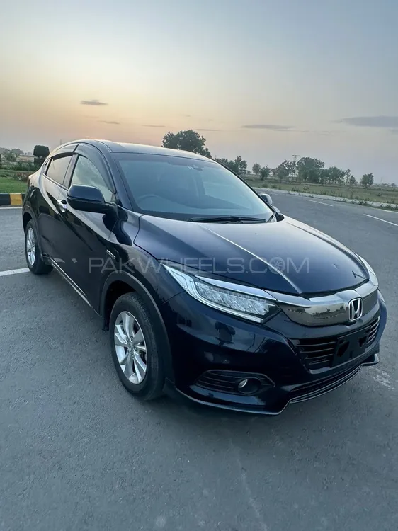 Honda Vezel Hybrid X For Sale In Lahore Pakwheels