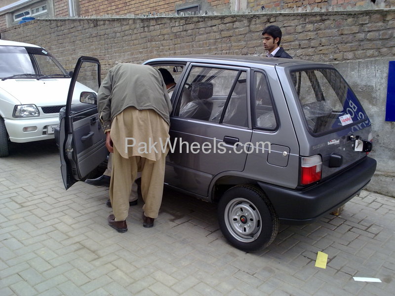 suzuki mehran pictures