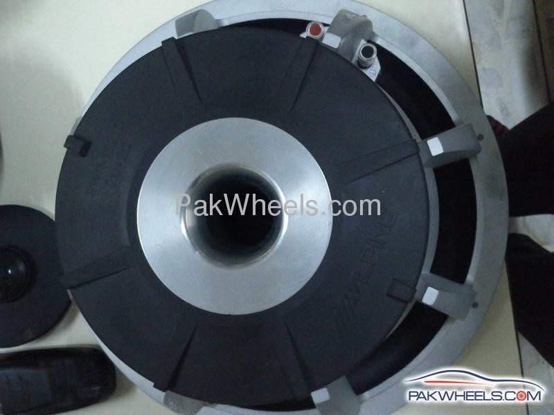 Alpine TypeR 15" Subwoofer *NewUnused* for sale in Karachi Car