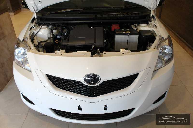 toyota belta 2010 car #5