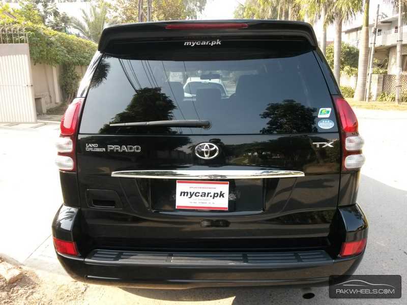 2008 toyota prado black #3