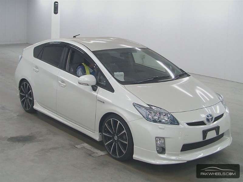 2011 toyota prius alloy wheels #5