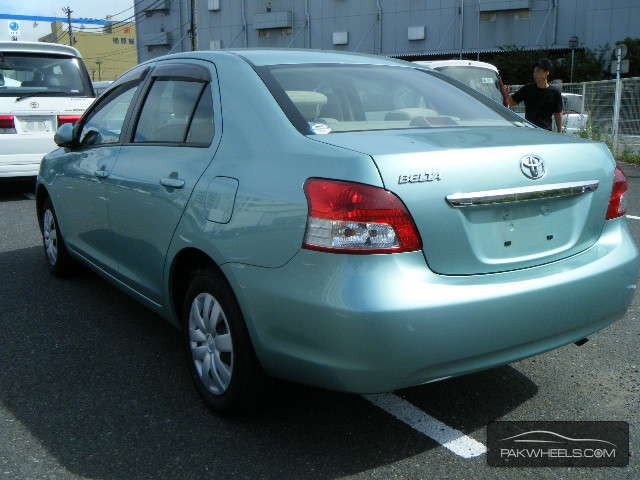Toyota belta 2009 for sale in pakistan