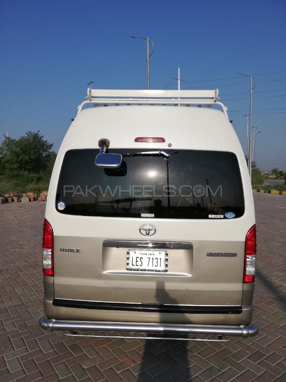 Toyota Hiace Grand Cabin For Sale In Islamabad Pakwheels