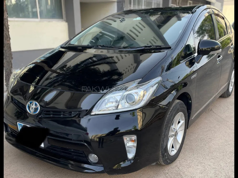 Toyota Prius S LED Edition 1 8 2014 For Sale In Islamabad PakWheels