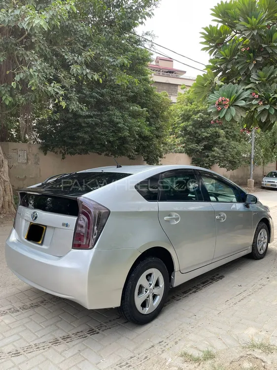 Toyota Prius 2012 For Sale In Karachi PakWheels