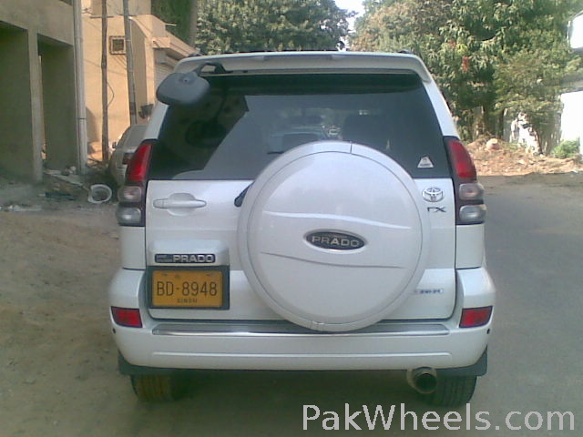 Toyota Land Cruiser 2005 for Sale in Karachi Image-1