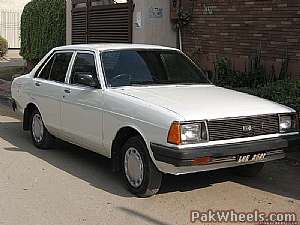 Datsun 120 Y - 1982