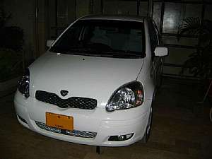 Toyota Vitz - 2003