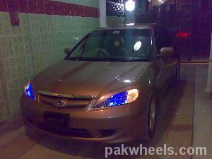 Honda Civic - 2003