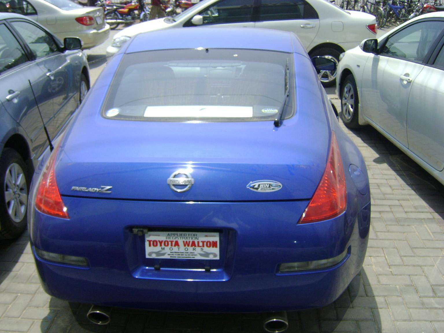 nissan-z-series-2003-of-fzan-member-ride-9720-pakwheels