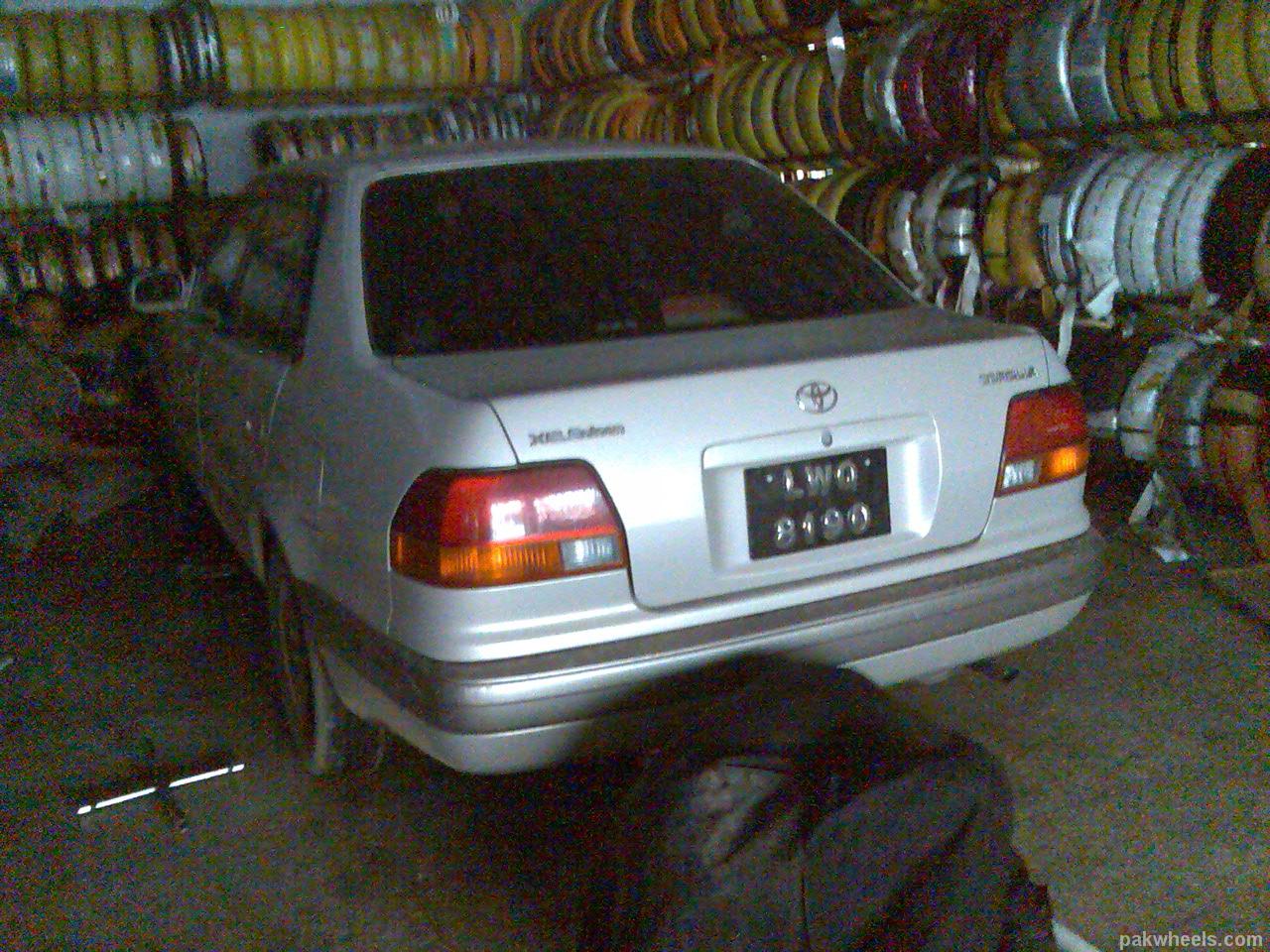 Toyota Corolla - 1997 XE-Saloon Image-1