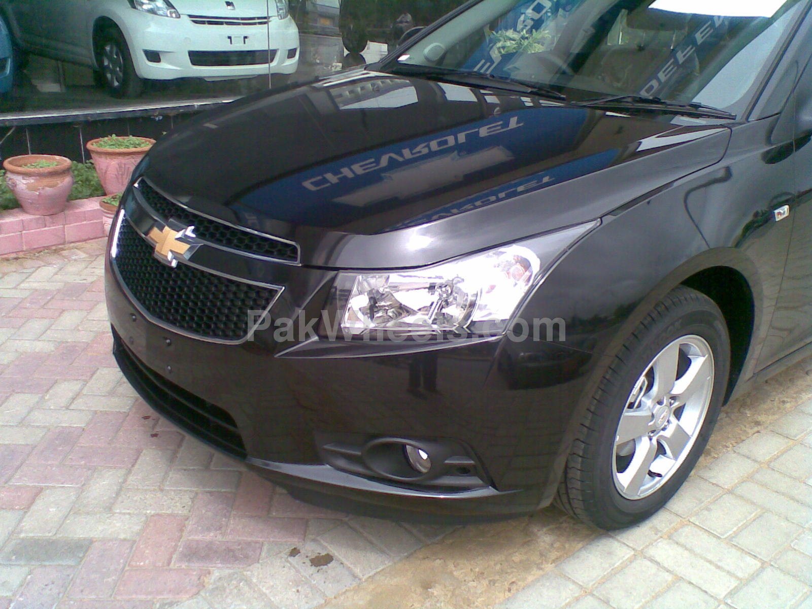 Chevrolet Cruze 2010 for Sale in Karachi Image-1