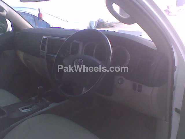 ٹویوٹا ہائیلکس 2003 for Sale in کراچی ٹویوٹا ہائیلکس 2003 for Sale in کراچی Image-4