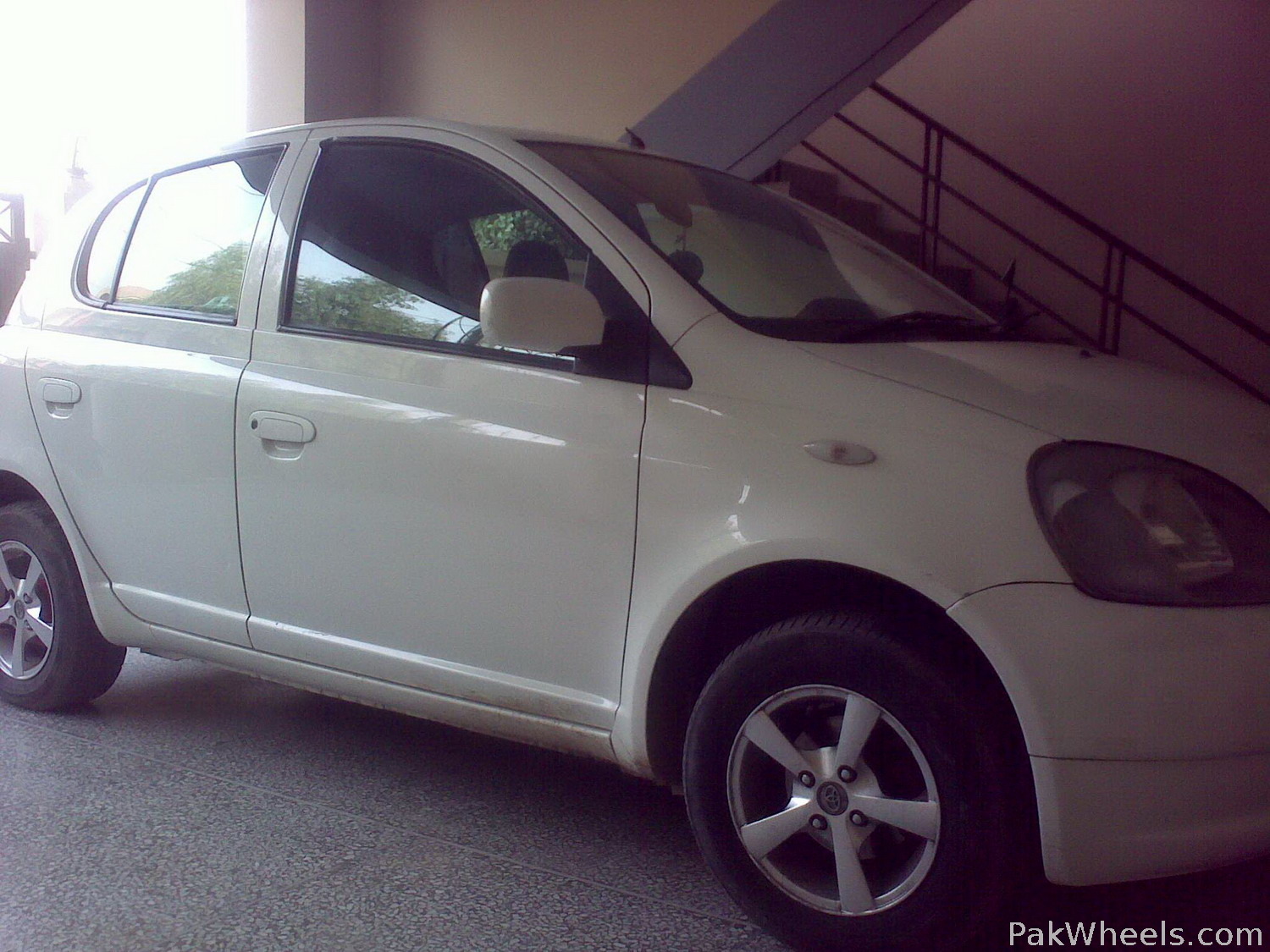 Toyota Vitz - 2000 Vicky Toyota Vitz - 2000 Vicky Image-5