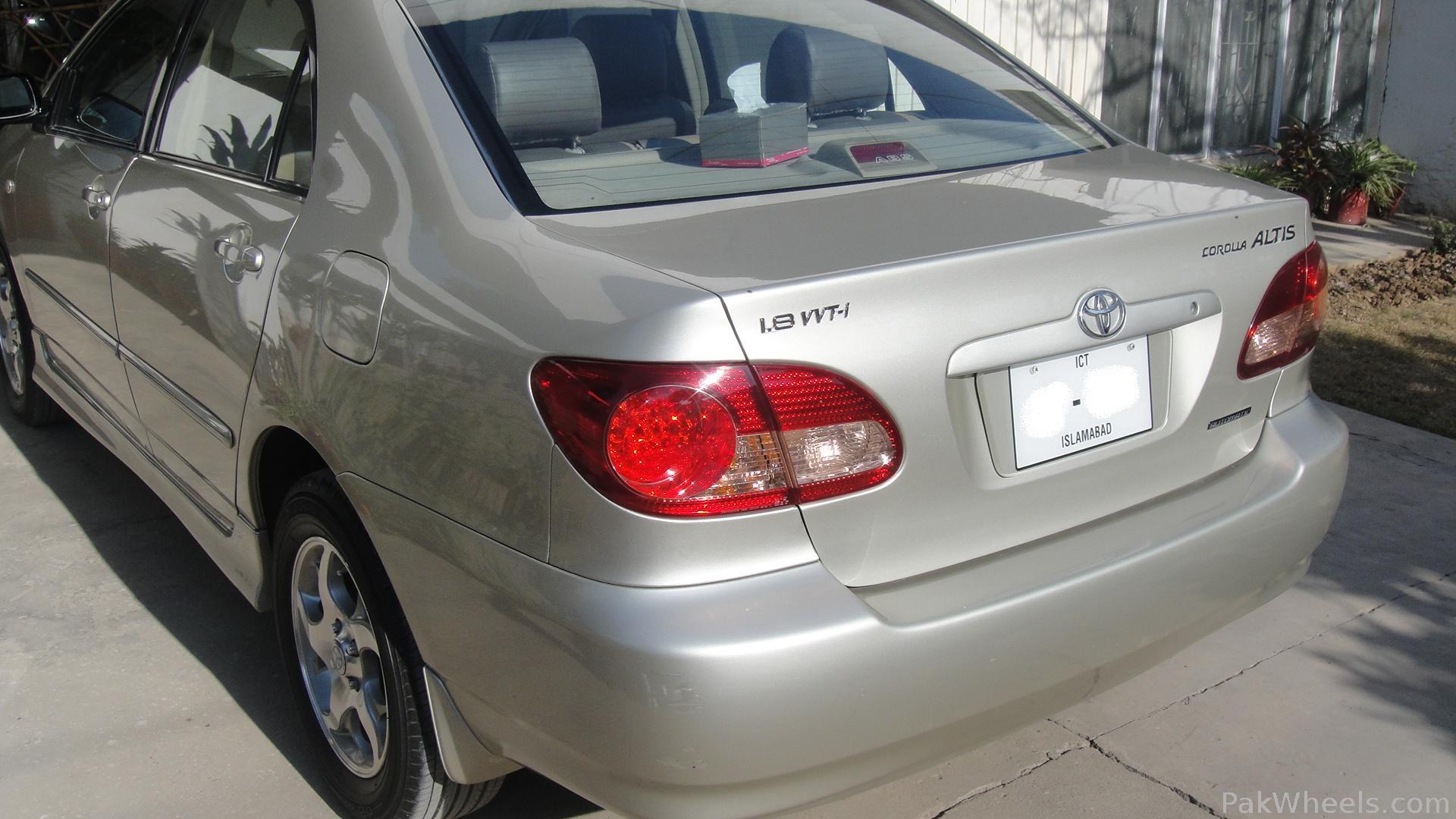Toyota Corolla - 2005 Altis Image-1