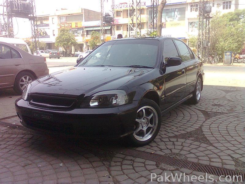Honda Civic - 2000 Getafix Image-1
