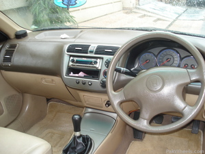 Honda Civic - 2005