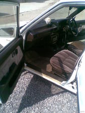 Toyota Corolla - 1985