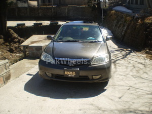 Honda Civic - 2004