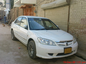 Honda Civic - 2004