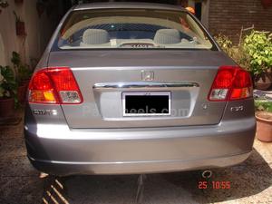 Honda Civic - 2005