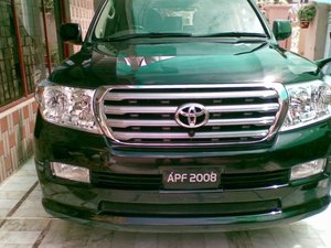 ٹویوٹا لینڈ کروزر - 2008