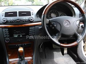 مرسڈیز بینز ای کلاس - 2004