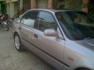 ہونڈا سوک - 2001