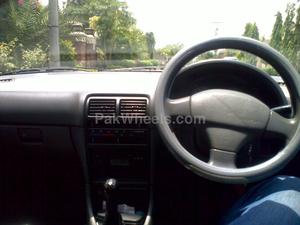 Suzuki Cultus - 2003