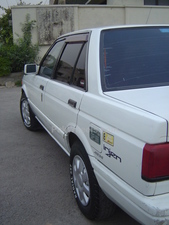 Nissan Sunny - 1988