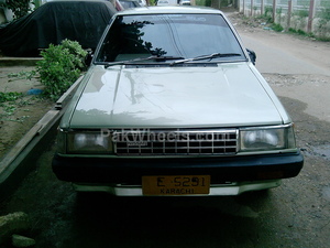 Nissan Sunny - 1986