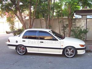 Mitsubishi Lancer - 1991