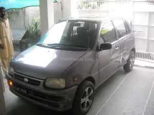ڈائیہاتسو کیور - 2000