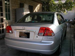 ہونڈا سوک - 2005