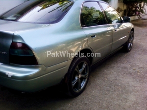 Honda Accord - 1996