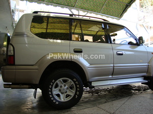 Toyota Land Cruiser - 1998