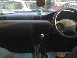 Nissan Sunny - 1997