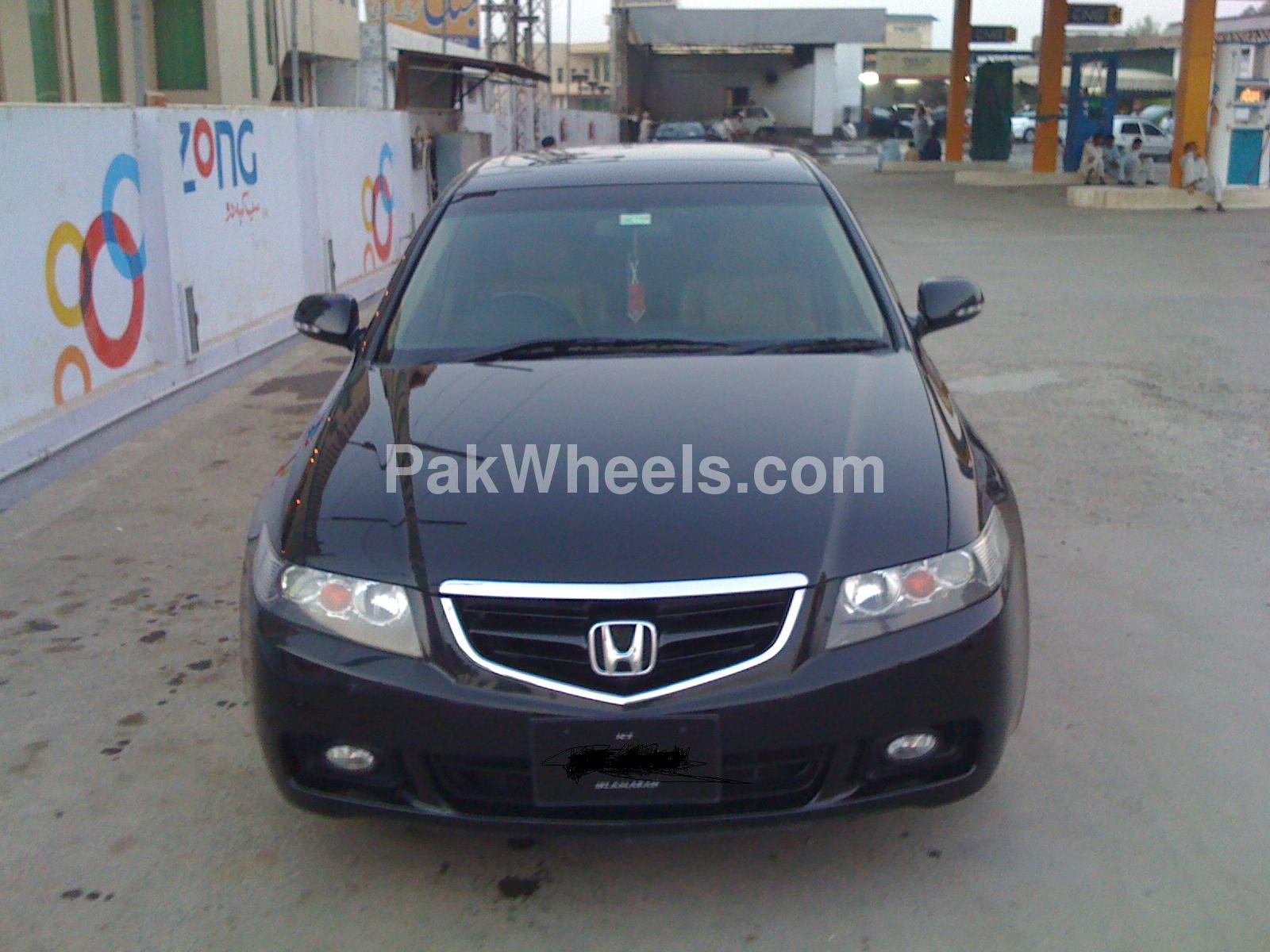 Honda Accord 2005 for Sale in Islamabad Image-1