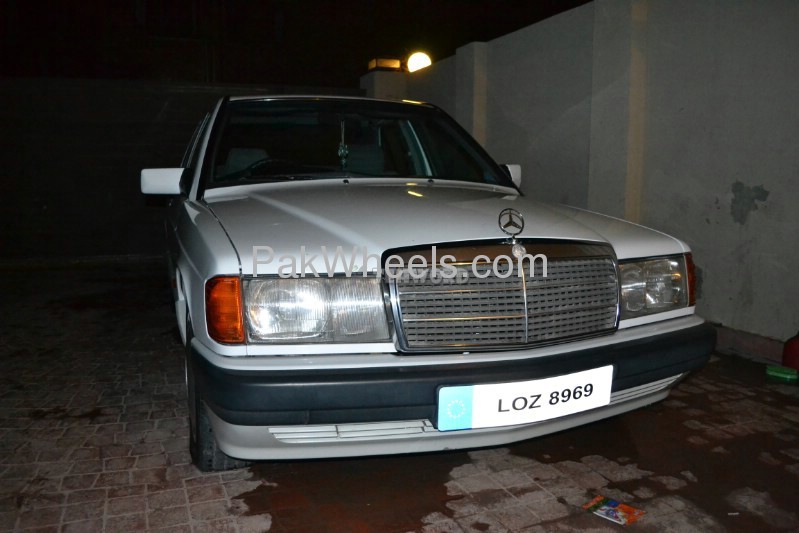 Mercedes Benz E Class 1991 for Sale in Lahore Image-1