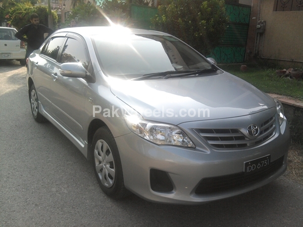 Toyota Corolla 2011 for Sale in Islamabad Image-1