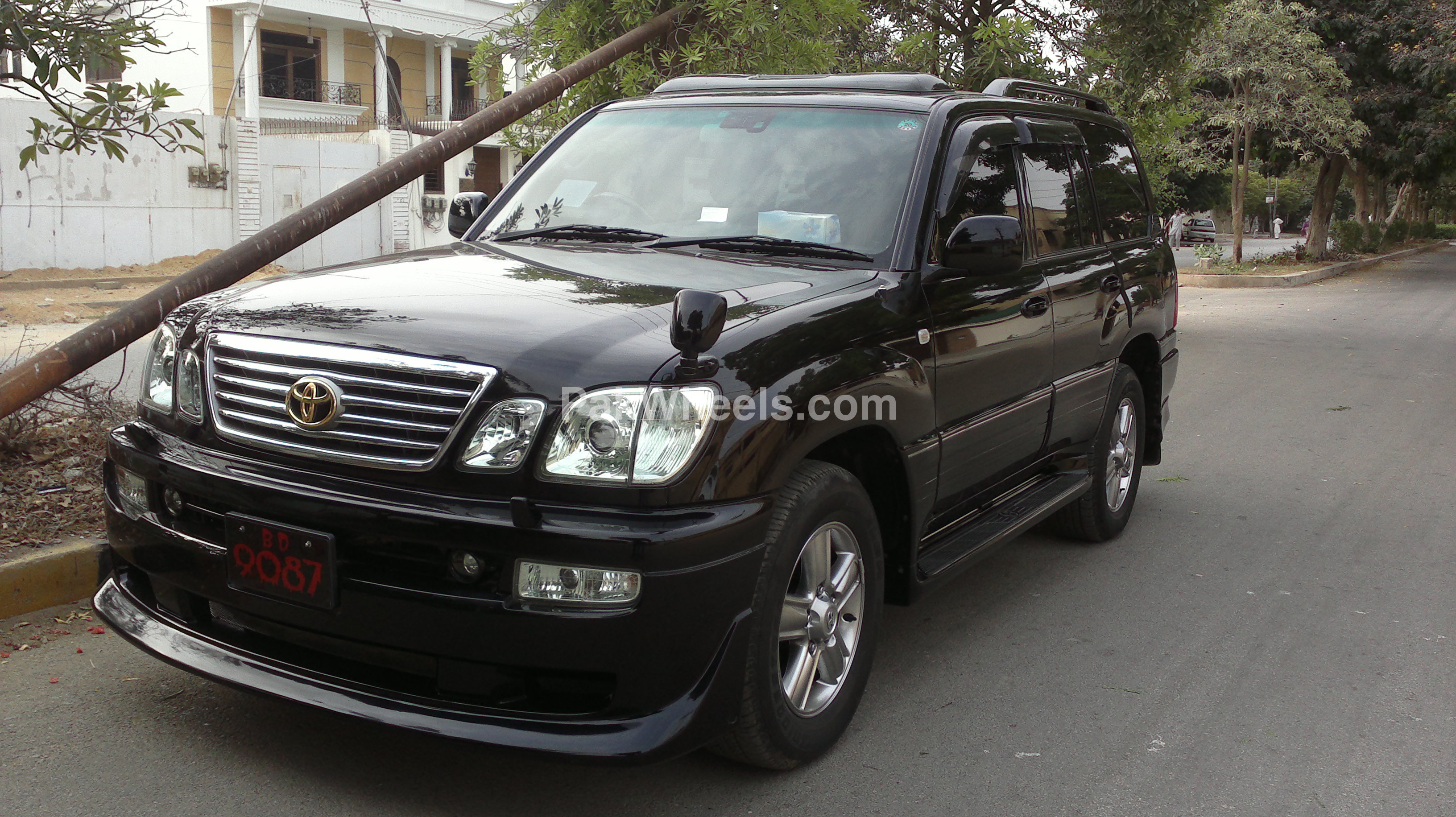 Toyota Land Cruiser 2006 for Sale in Karachi Image-1
