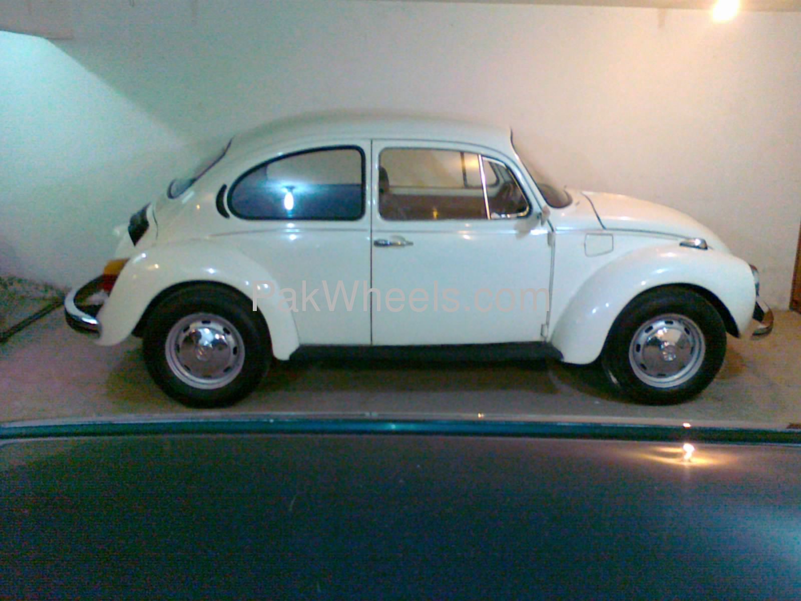 Volkswagen Beetle 1974 for Sale in Karachi Image-1
