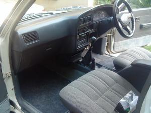 Toyota Hilux - 1993