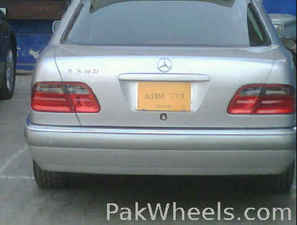 Mercedes Benz E Class - 1999