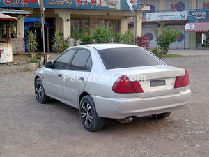 Mitsubishi Lancer - 1999