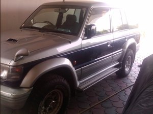 Mitsubishi Pajero - 1996