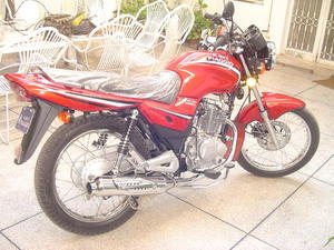 راوی Piaggio Storm 125 - 2009