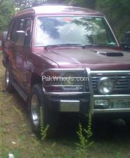 Mitsubishi Pajero - 1989