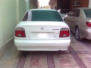 سوزوکی بالینو - 2005